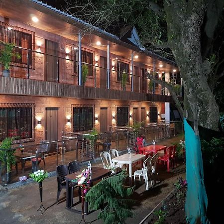 C P Cottage Resort มหาบาเลชวาร์ ภายนอก รูปภาพ
