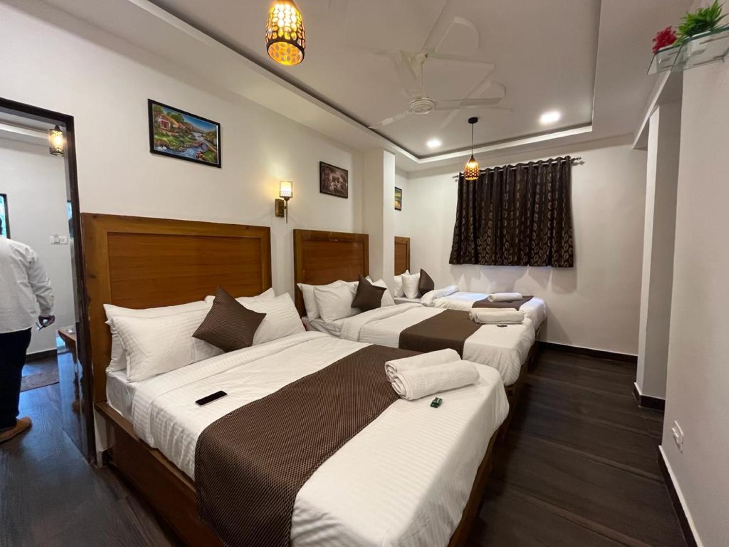 C P Cottage Resort มหาบาเลชวาร์ ภายนอก รูปภาพ