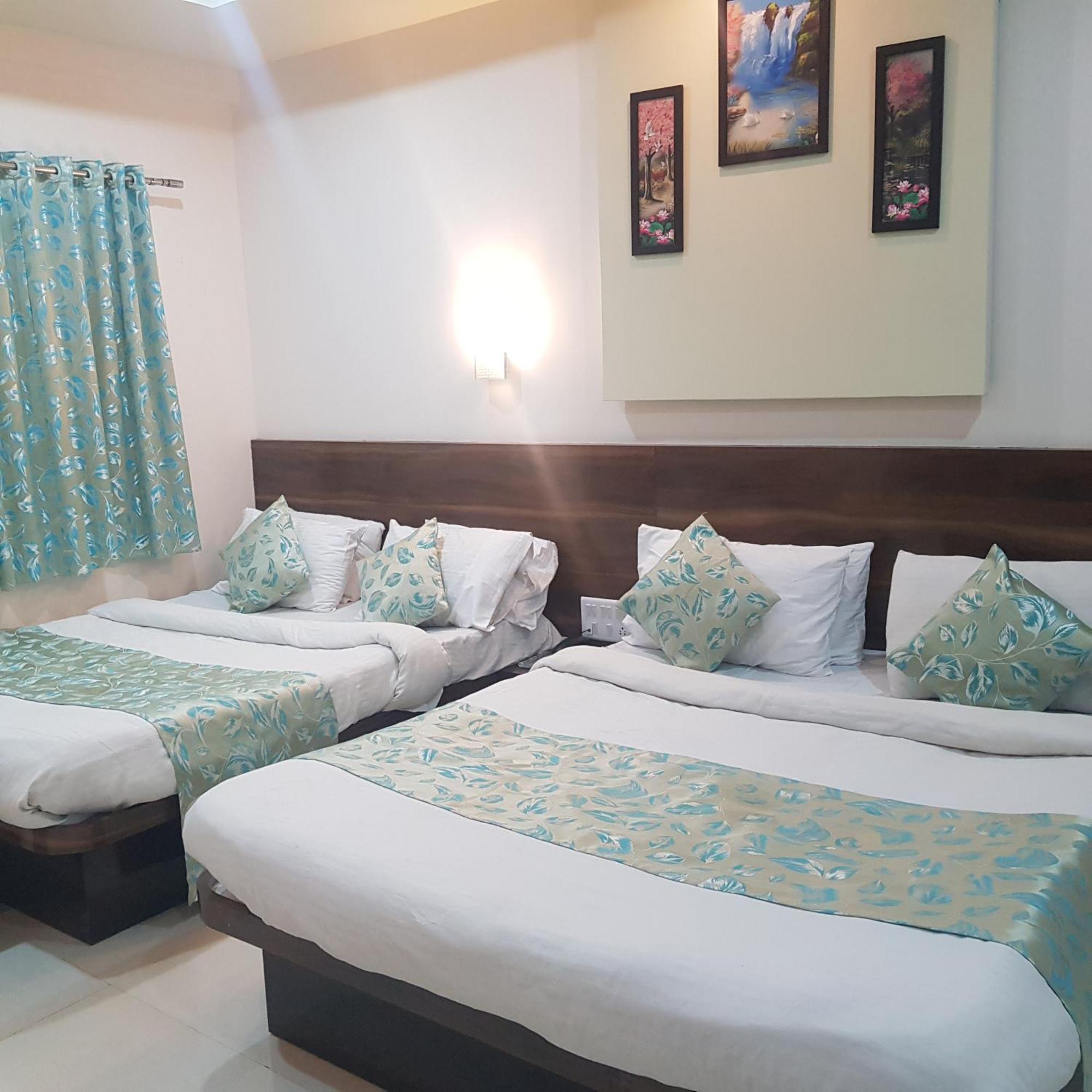 C P Cottage Resort มหาบาเลชวาร์ ภายนอก รูปภาพ