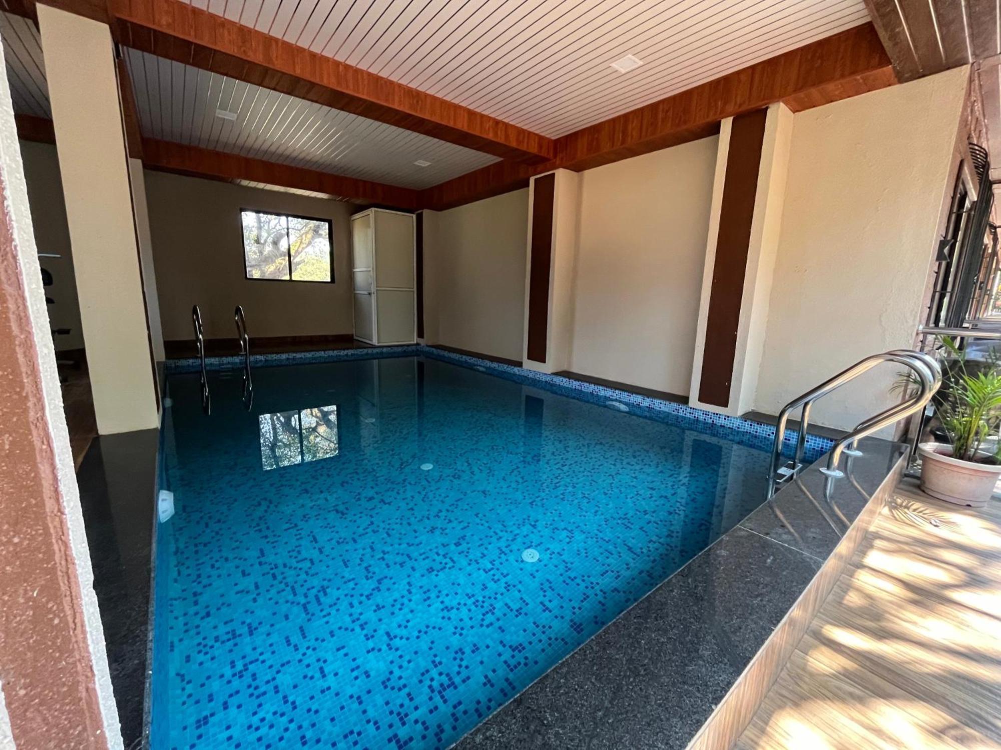 C P Cottage Resort มหาบาเลชวาร์ ภายนอก รูปภาพ